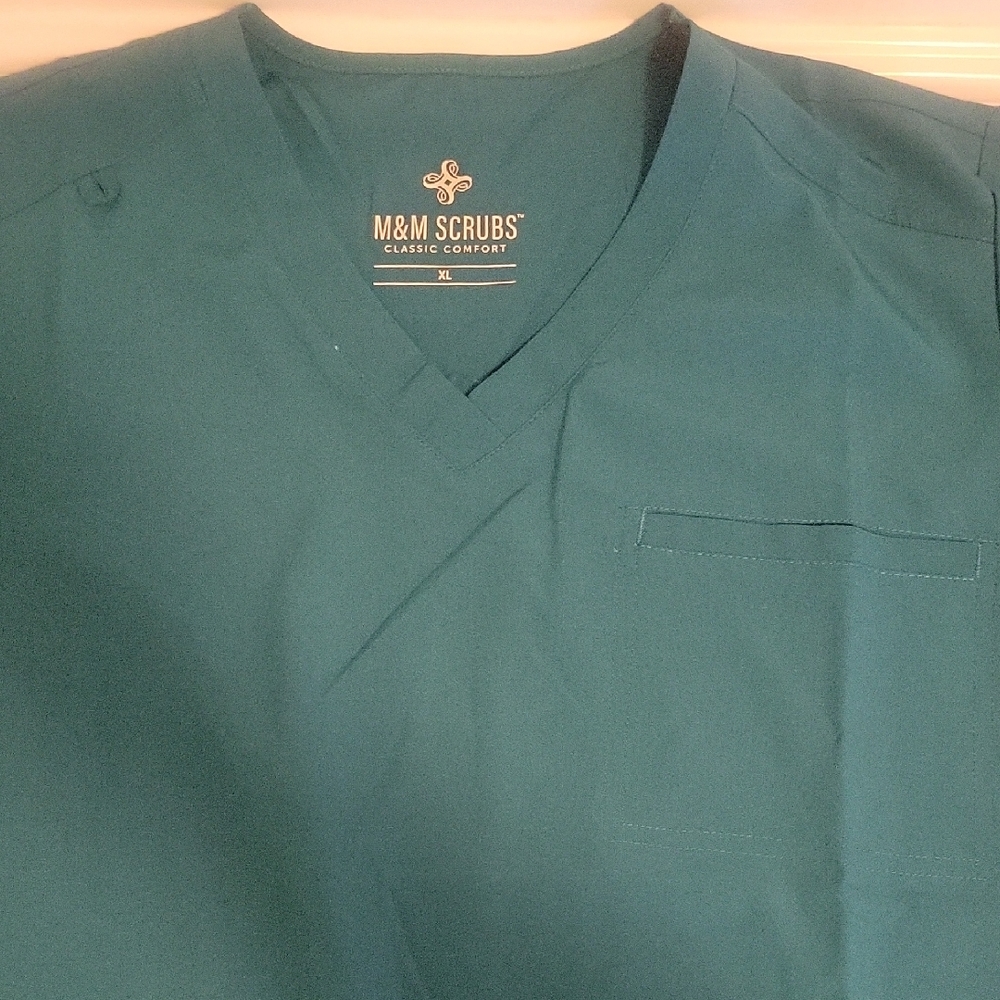 M&M Scrubs Teal V-Neck Scrub Top